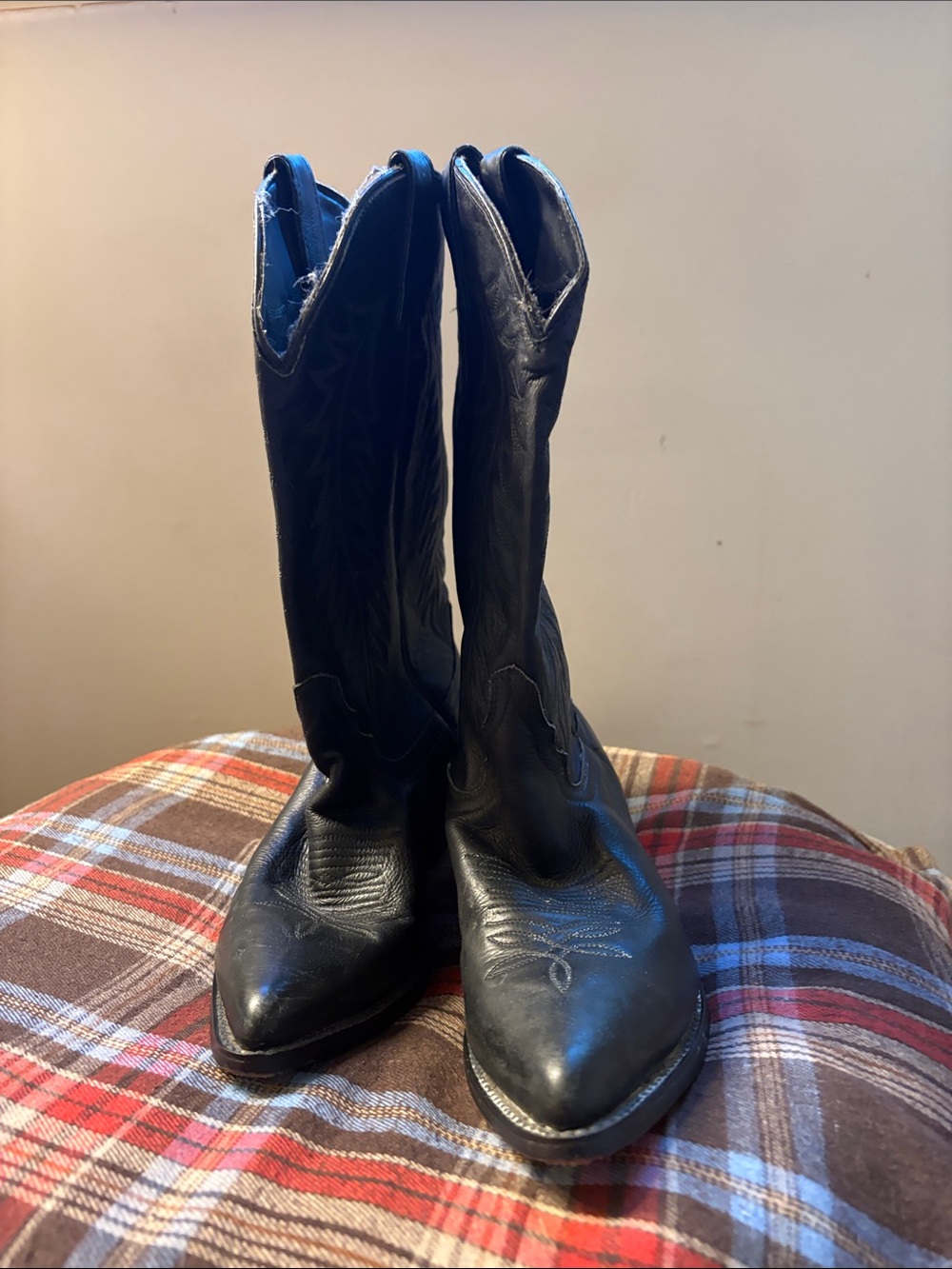 Black Mid-Calf Western Heeled Boots for Women